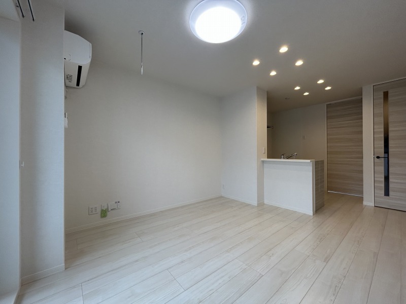 シャーメゾン カーネK 203号-2