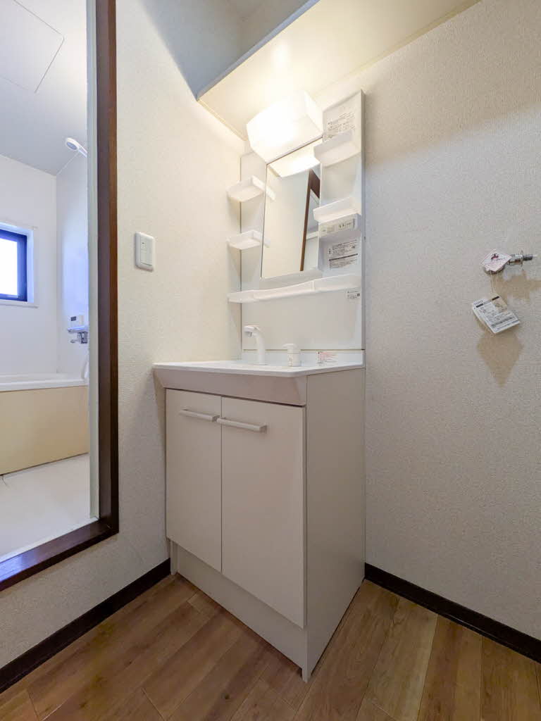 グランシャリオ　Ｄ 202号-8