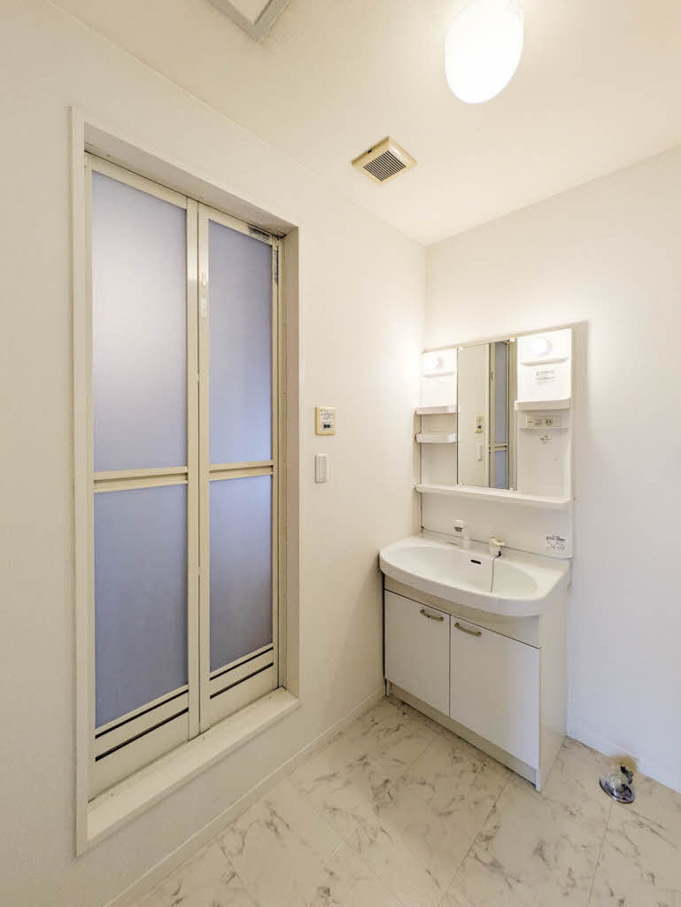 ｅｘｃｅｌｌｅｎｃｅ　Ｂ 203号-7