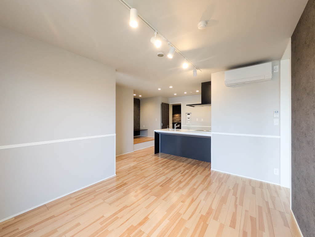 プルミエール 306号-2