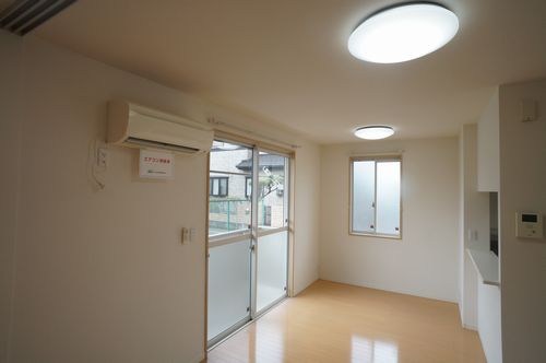 ｃｏｎｆｏｒｔ　Ｃ 102号-2