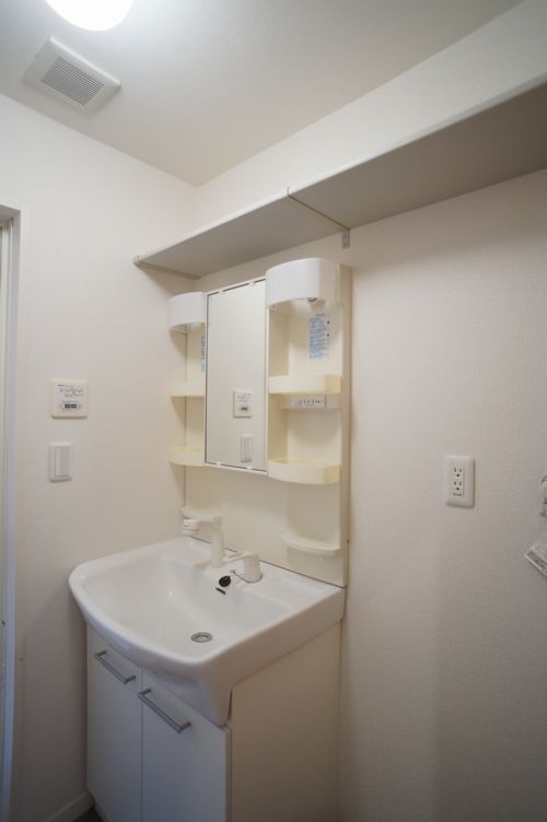 ｃｏｎｆｏｒｔ　Ｃ 102号-9