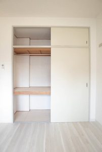 サニ－コ－トスズキ 401号-10