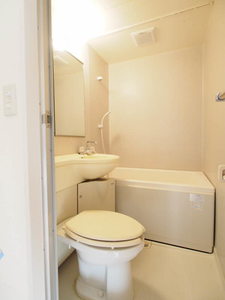 ヴィラ泉 302号-7