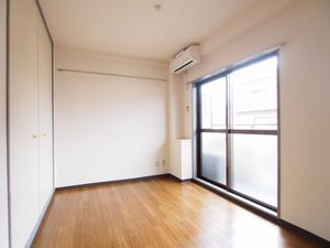 ファミ－ル中幸 306号-2