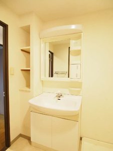 ヴェル・ドミール中幸 317号-9