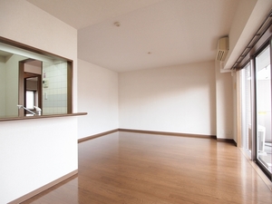 メイプルリーフ中溝 605号-2