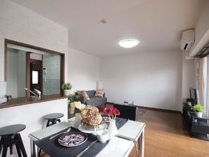 メイプルリーフ中溝 703号-2