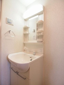 Y’s クレスト 701号-8