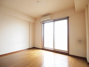 MINE COURT 302号-3