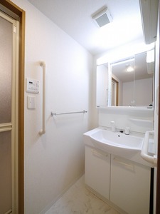 グリ－ンコート江原 203号-11