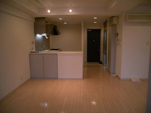 マストライフ月島 201号-2