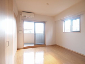 メゾン　アンソレイユ 402号-4