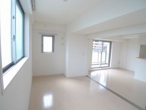 ファミーユ 201号-7