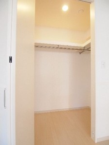 デラ　フェリチタ 102号-5