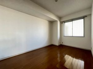 アゼリアハイム高松 503号-5