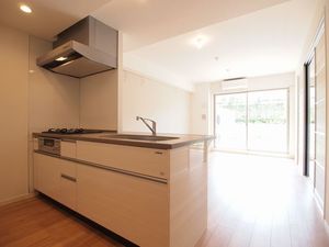 ラ・セレッソ練馬春日町 106号-2