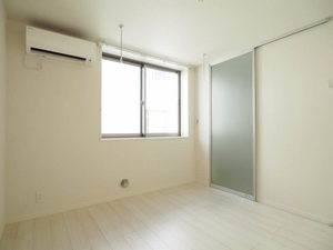 シャーメゾン立教西 202号-3