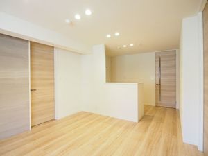 ロシェ西落合 305号-3