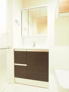 ドルフ目白 201号-7