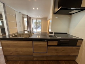 ＡＢＩＴＩ　ＬＵＸ用賀 105号-5