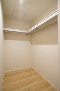 ラ・カーサフェリーチェ白山 202号-8