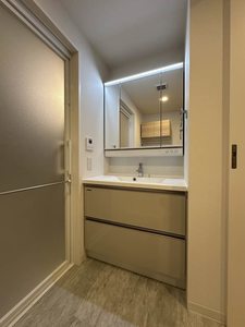 スカイテラス南大塚 301号-7