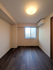 プライムメゾン武蔵野の杜 208号-4