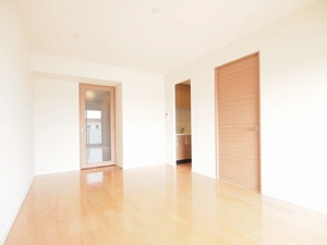 プライムメゾン武蔵野の杜 302号-3