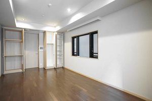 エスティメゾン銀座 201号-2