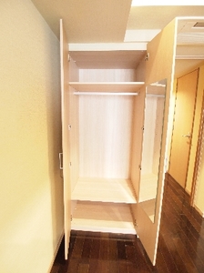 エスティメゾン銀座 401号-9