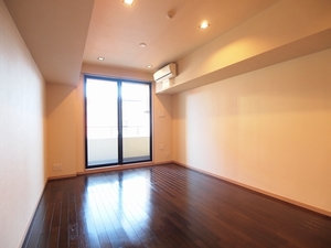 エスティメゾン銀座 1103号-2