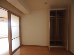 エスティメゾン北新宿 203号-5