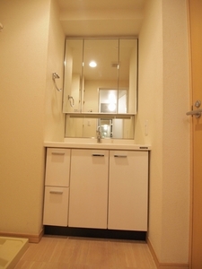 エスティメゾン北新宿 302号-8