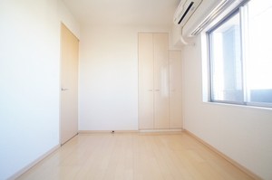 エスティメゾン北新宿 801号-3