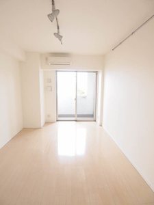 エスティメゾン三軒茶屋Ⅱ 403号-3