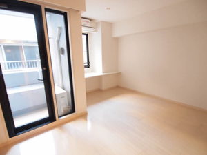 エスティメゾン浅草駒形 208号-3