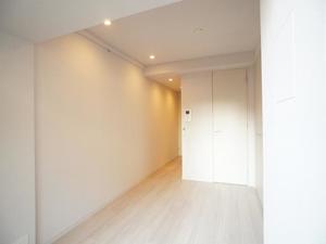 プライムメゾン初台 703号-3