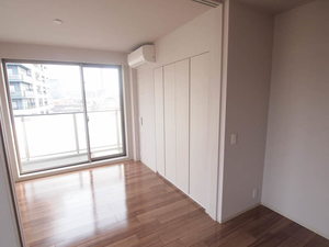 プライムメゾン市谷山伏町 702号-3