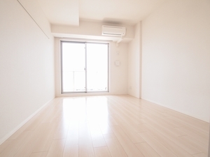 シャーメゾンステージ日野 404号-2