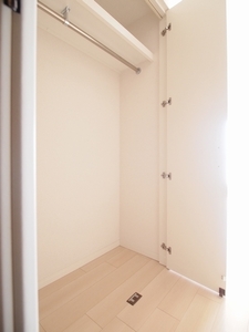 シャーメゾンステージ日野 404号-4