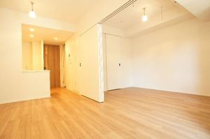 プライムメゾン江古田の杜イースト 413号-2