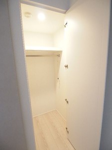 プライムメゾン両国 204号-4