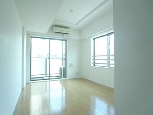 エスティメゾン白楽 401号-2