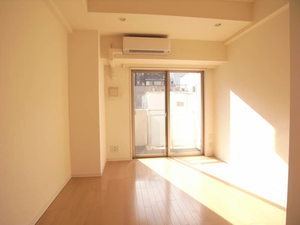 エスティメゾン川崎Ⅱ 305号-2
