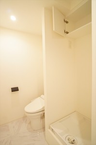 プライムメゾン横濱日本大通 704号-8