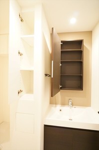 プライムメゾン横濱日本大通 704号-9