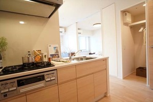 プライムメゾン横濱日本大通 710号-7