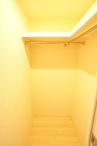 プライムメゾン方南町 204号-4