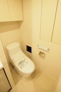 プライムメゾン中野坂上 302号-8